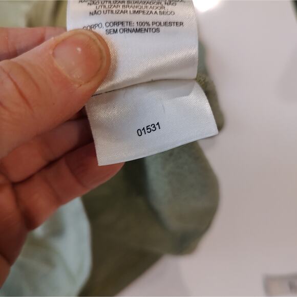 Mountain Hardwear Moss Green Tee Size Small - Picture 7 of 8